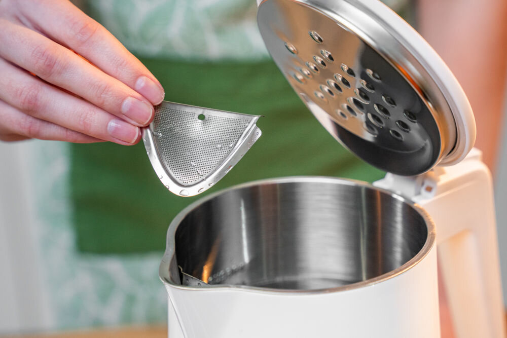 Czajnik GÖTZE&JENSEN KT975W by Setti+ wyjmowanie filtra filtr ze stali nierdzewnej wyjmowane sitko