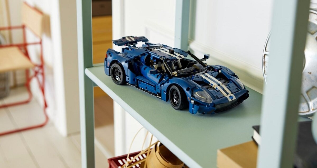 LEGO Technic Ford GT, wersja z 2022 roku 42154 dziecko kreatywność zabawa nauka rozwój klocki figurki minifigurki jakość tradycja konstrukcja nauka wyobraźnia role jakość bezpieczeństwo wyobraźnia budowanie pasja hobby funkcje instrukcja aplikacja LEGO Builder