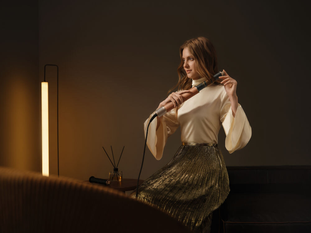 Suszarko-lokówka DREAME Air Styler Pro Złoty 1300W modelka stylizująca włosy utrwalanie fryzury funkcja zimny nadmuch