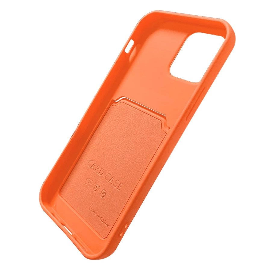 Pomarańczowe silikonowe etui z kieszonką na kartę, przeznaczone do telefonu. Na wewnętrznej stronie widoczny jest napis \'CARD CASE\' oraz \'Made in China\'.
