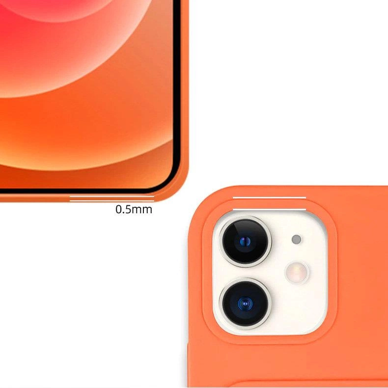 Obraz przedstawia pomarańczowe silikonowe etui na telefon z widocznymi wycięciami na aparat. Na etui znajduje się oznaczenie \'0.5mm\'.