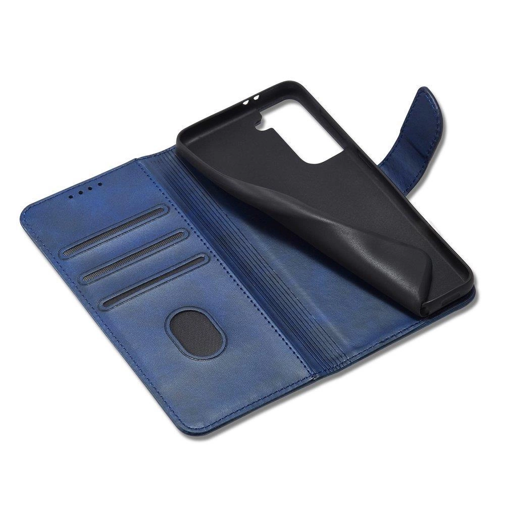 Niebieskie etui z klapką i funkcją podstawki, przeznaczone dla Samsung Galaxy S22+, z trzema kieszonkami na karty i miejscem na aparat. Wnętrze etui jest czarne, a zewnętrzna część ma teksturę skóry.