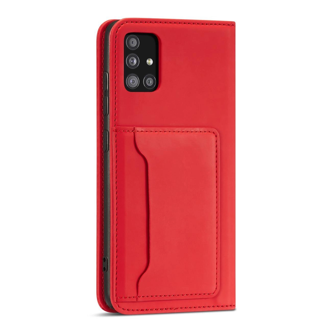 Czerwone etui na telefon z kieszenią na karty, widoczne są cztery otwory na aparaty fotograficzne. Etui ma gładką powierzchnię i wycięcia na przyciski boczne.