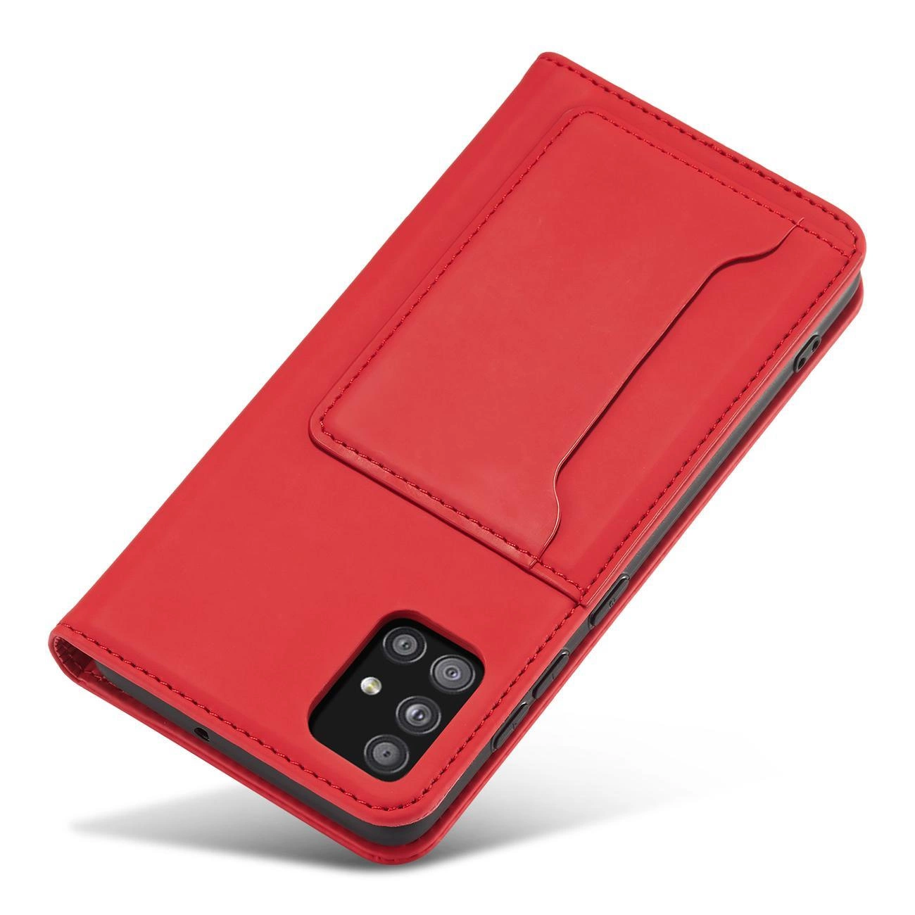Czerwone etui na telefon z kieszenią na karty, widoczne są wycięcia na aparat i przyciski boczne.