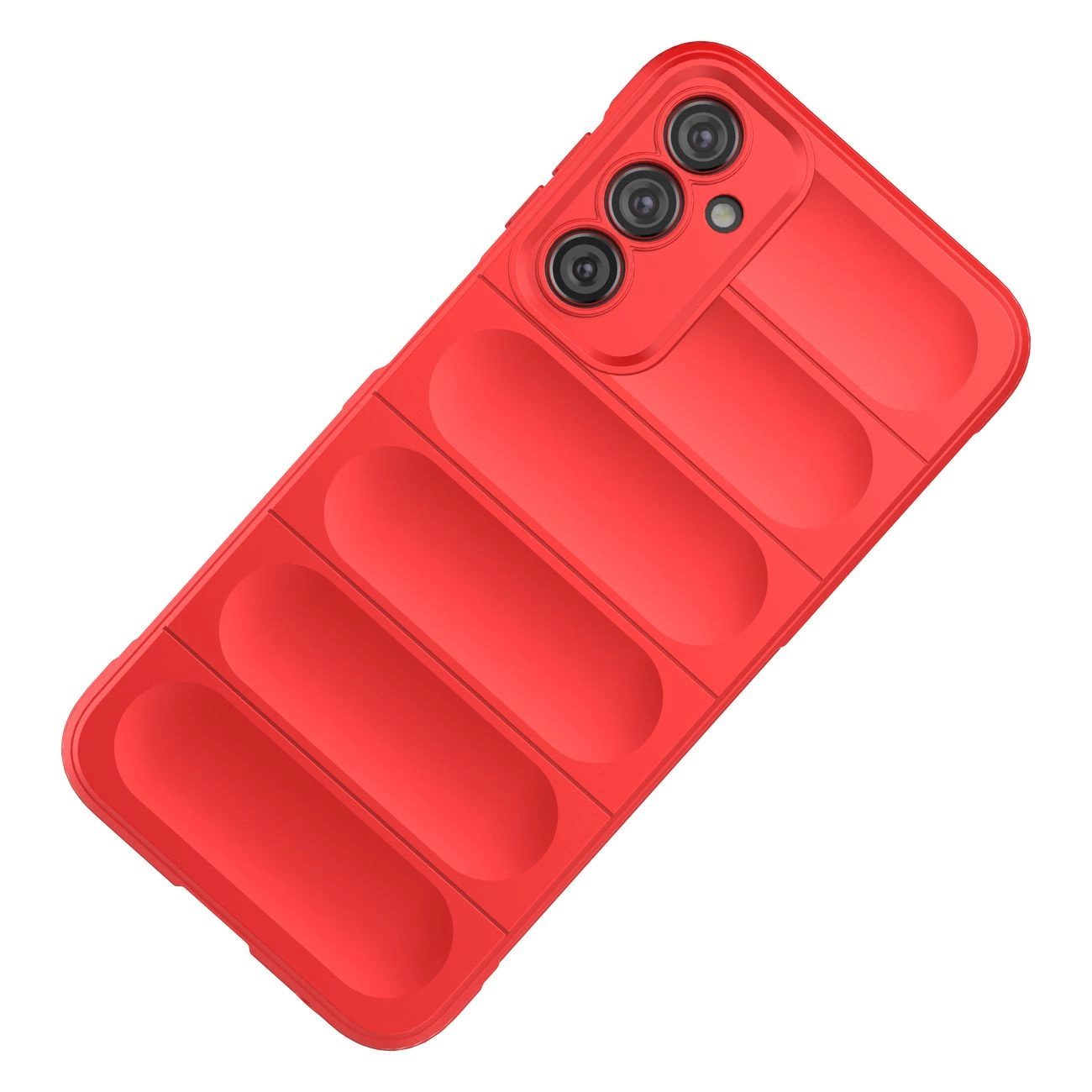Czerwone etui na telefon z trzema wycięciami na aparaty fotograficzne i jednym na lampę błyskową. Powierzchnia etui ma wyraźne, wypukłe wzory w formie prostokątnych wgłębień.