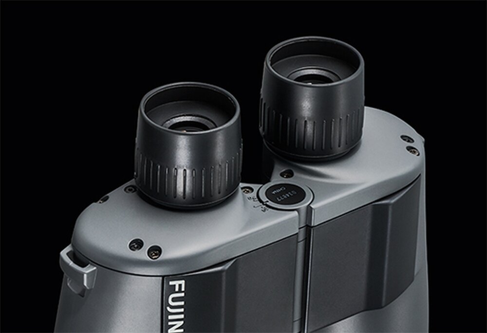 Lornetka FUJIFILM Fujinon 7x50 WP-XL z długim odstępem źrenicy 18 mm, wygodna do okularów