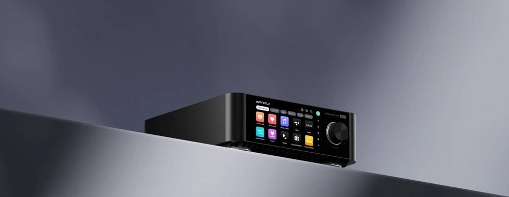 Eversolo Play CD Edition wzmacniacz all in one streamer CD ESS DAC HiFi HDMI ARC USB Toslink coax phono, urządzenie stojące na metalicznej konstrukcji