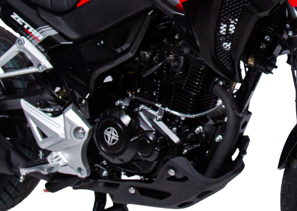 Motocykl TORQ Zetra ADV 125 MC125-5 124.4cm3 11l Czarno-czerwony zbliżenie na silnik czterosuwowy silnik chłodzony powietrzem moc na poziomie około 10,6 KM maksymalne obroty do 8500 obr./min maksymalna prędkość do 90 km/h 5-biegowa skrzynia