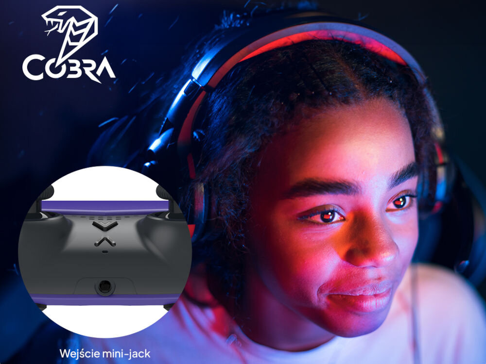 Kontroler COBRA QSP554PP Fioletowy prezentacja wejścia mini-jack i dziewczyny siedzącej w słuchawkach światło led złącze 3,5 mm podłączenie słuchawek wygodne rozwiązanie