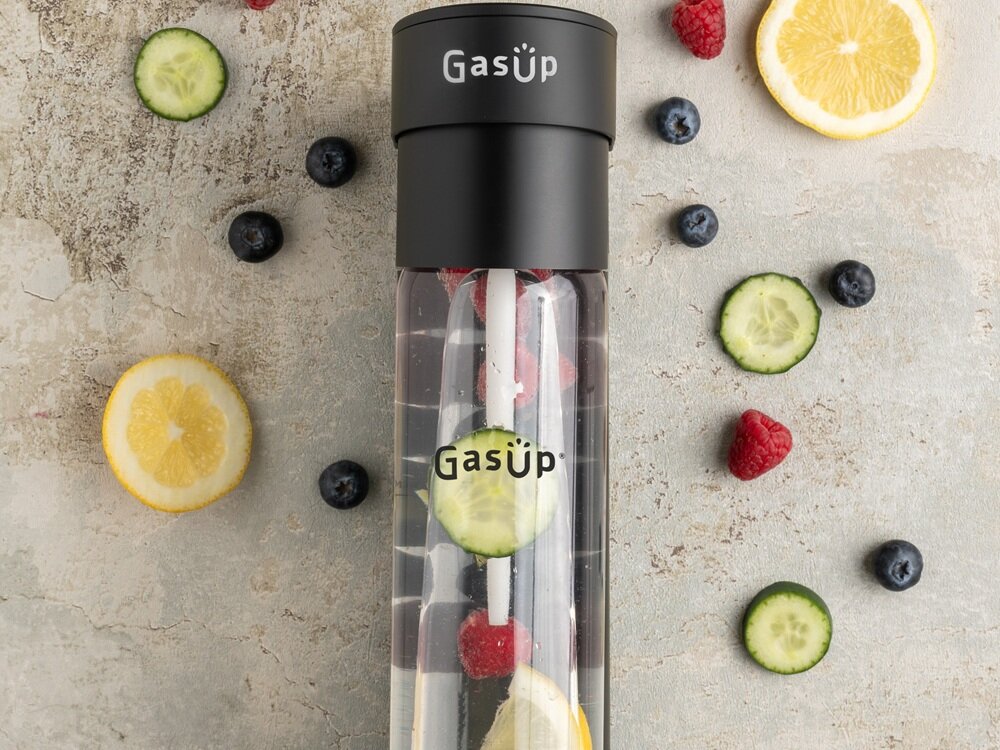 Saturator GASUP Quokka zmienia wodę w gazowaną, wygoda, szybki czas przygotowania