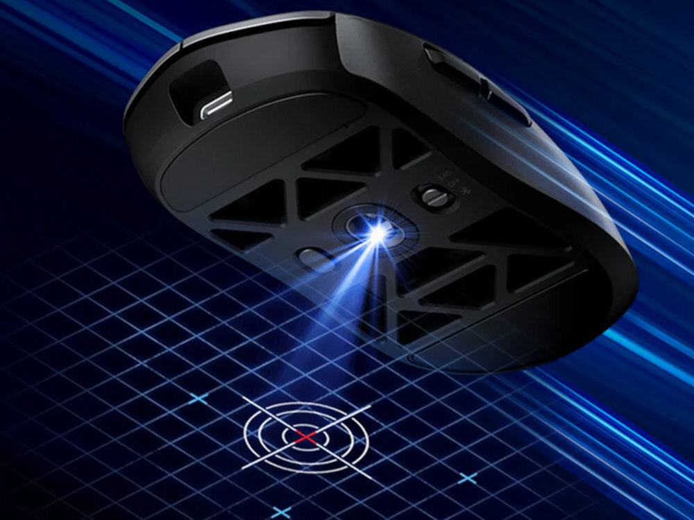 MCHOSE AX5 sensor PixArt 3395 przełączniki OMRON 70 milionów kliknięć częstotliwości odświeżania 8K - mysz od spodu widok na laser