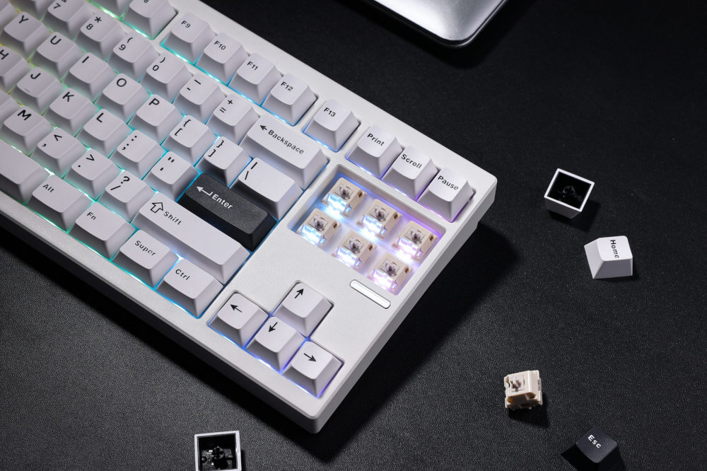 MCHOSE GX87 Silicone Gasket Mount Przełączniki KTT Vintage White zbalansowaniu siły nacisku - klawiatura z wyciągnietymi klawiszami