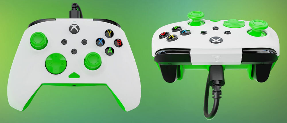 Kontroler TURTLE BEACH Rematch Core Biało-zielony prezentacja pada od przodu i od strony portu USB-C ma zielonym tle kształt dopasowany do dłoni komfortowe trzymanie redukcja uczucia zmęczenia ergonomia wspiera płynność ruchów