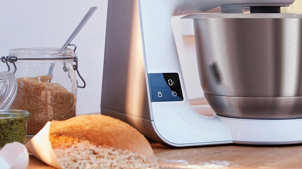 Robot kuchenny planetarny BOSCH MUM5XL74 wbudowany timer, odpowiednia długość mieszania