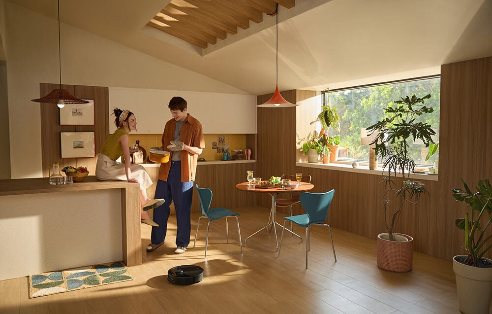 Robot sprzątający ROBOROCK Q10 PF+ Czarny Maksymalna skuteczność siła ssania zbiera sierść zwierząt, piasek czy okruchy z twardych podłóg i dywanów wysiłek