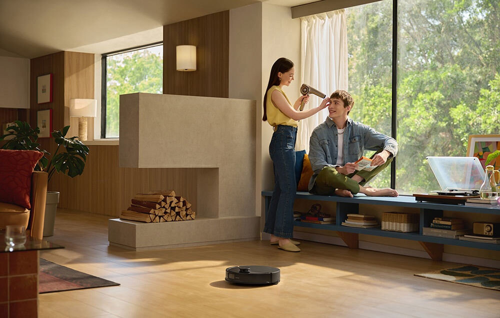 Robot sprzątający ROBOROCK Q10 PF Czarny Zwinny i bezkolizyjny podczerwona kamera technologia strukturalnego światła precyzja przeszkody omijanie