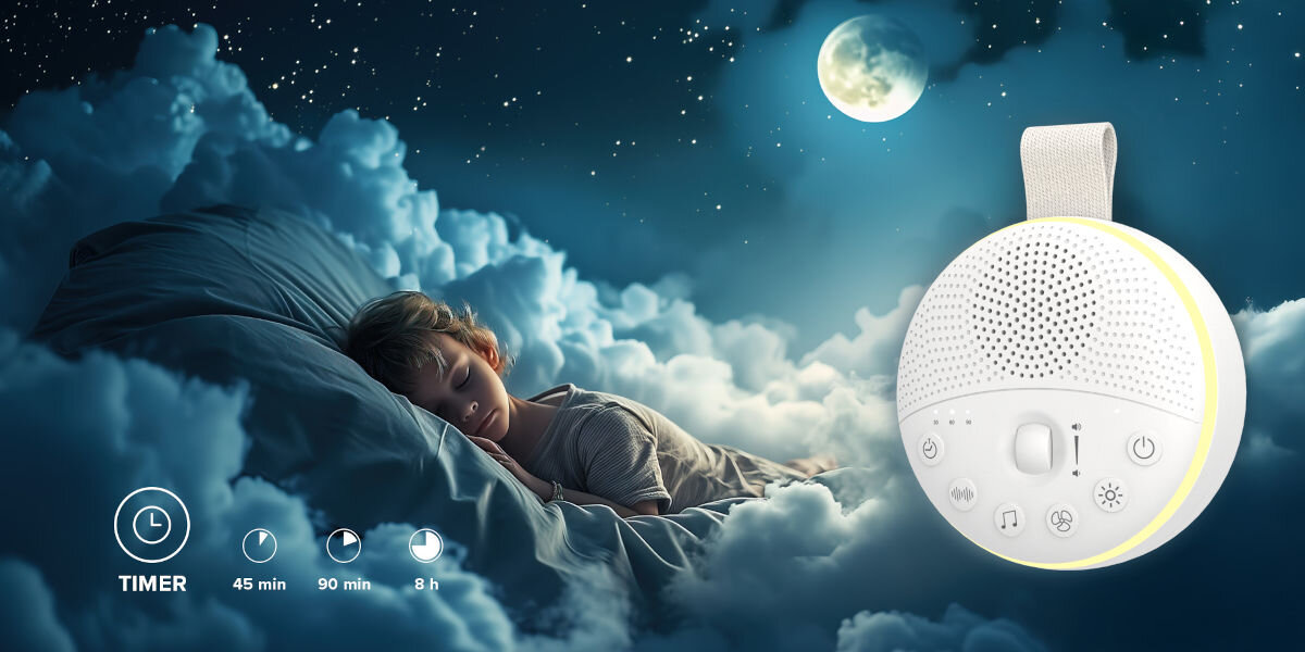 Lampka nocna LED NEWELL LunaWhisper NL4497, timer, czas, oszczędność, automatyzacja, w tle wizualizacja nocy i spania dziecka w chmurach, w tle logo timera i lampki