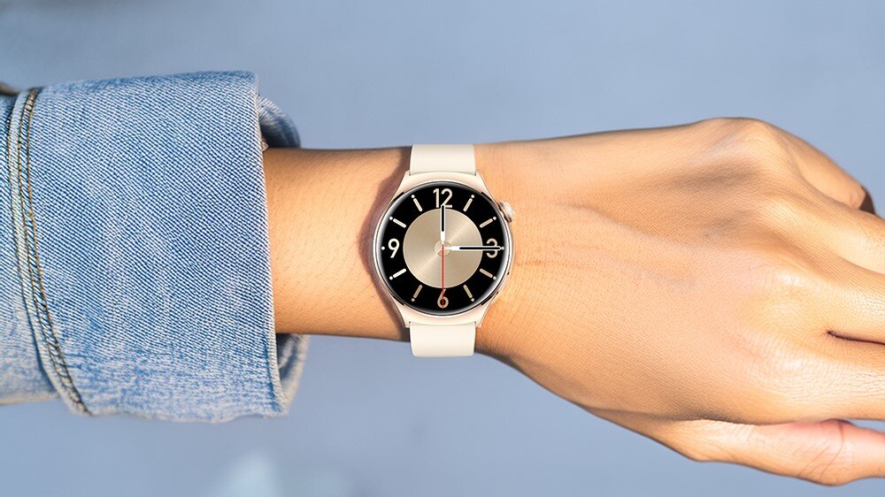 Smartwatch Luna Velvet ekran AMOLED Always-On rozdzielczość 466x466 tarcze