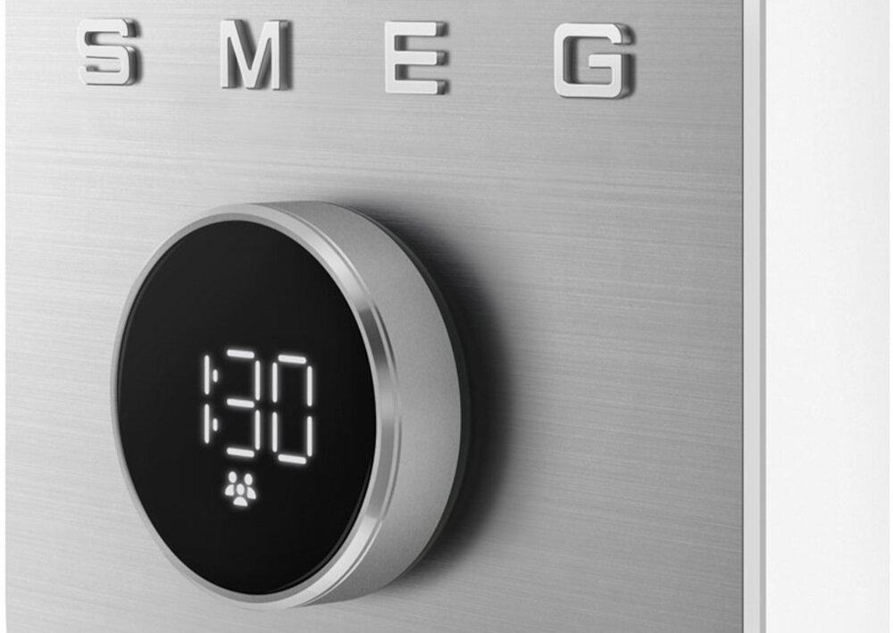 Blender kielichowy SMEG BLC02WHMEU (Wysokoobrotowy) Solidność, która służy latami Nierdzewne ostrza moc łączy funkcjonalność z trwałością