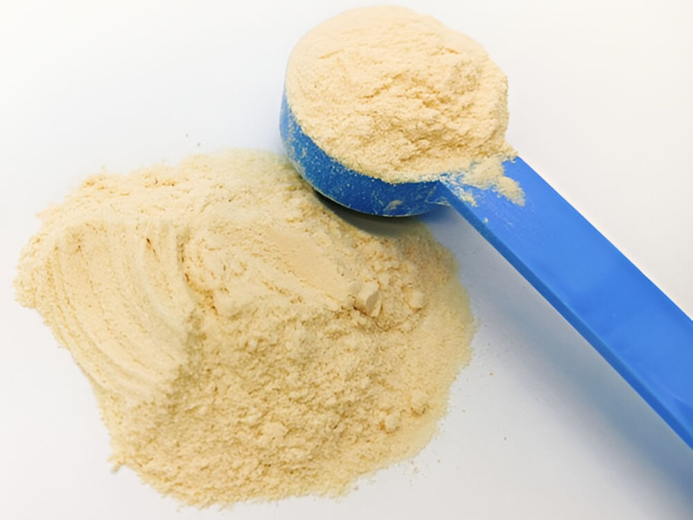 Suplement dla psa GAME DOG AniFlexi+ V2 Rozmiar tabletki AniFlexi Marine V2 pokazany na linijce miarowej. Łatwe dawkowanie dzięki linii podziału.