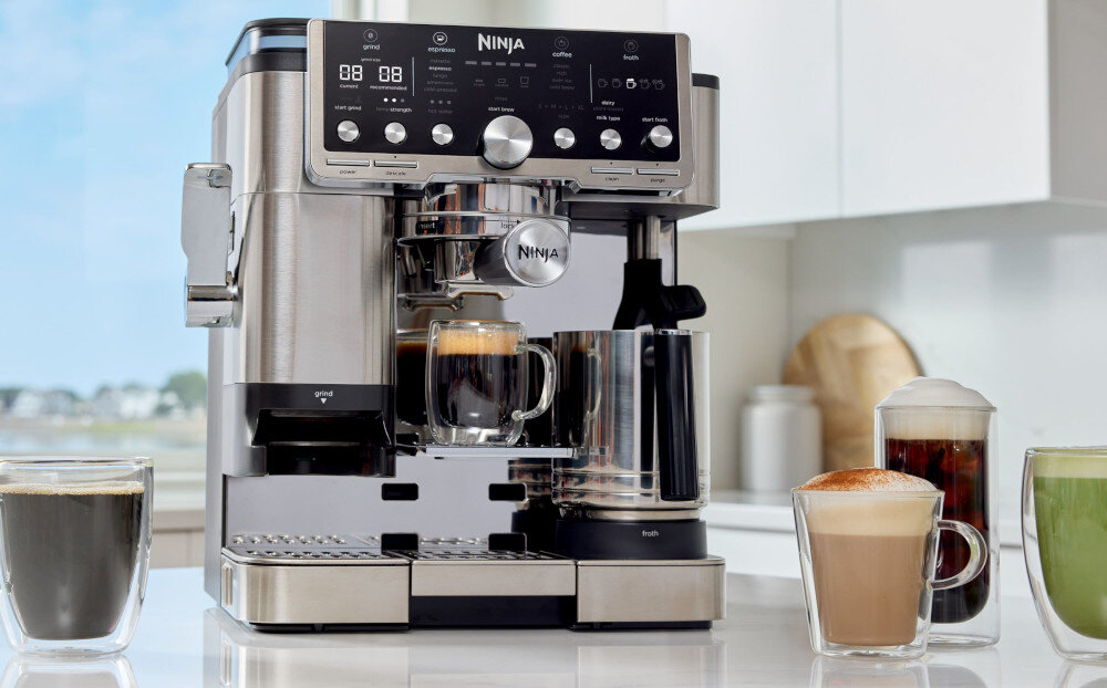 Ekspres NINJA Luxe Cafe Pro ES701EU (Cold Brew) Precyzja i wydajność codziennie ciśnienie moc kontrola temperatury zakres zbiornik woda pojemność