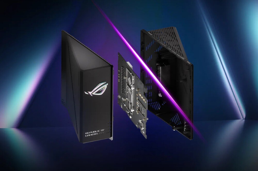 Router ASUS ROG Strix GS-BE18000 Czarne obudowy urządzenia stoją obok odsłoniętej płyty głównej, wszystkie elementy ustawione w linii, oświetlone skośnym fioletowym światłem na ciemnym tle, podzespoły, procesor, pamięć, sygnał