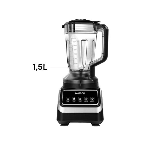 Na obrazie widoczny jest blender z przezroczystym pojemnikiem o pojemności 1,5 litra. Na podstawie urządzenia znajduje się logo MPM oraz przyciski z ikonami funkcji: low, med, high, pulse, smoothie.