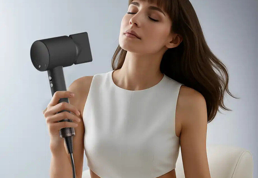 Suszarka BEAUTIFLY Dryfinity Graphit Komfort użytkowania Intuicyjny układ przycisków odbywa się jedną ręką