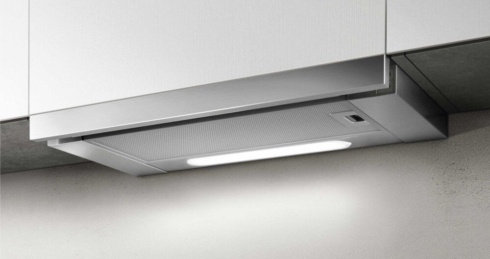 OKAP ELICA ELITE 35 GRIX A 90 lifestyle teleskopowy wygląd całościowy pasek światło przyciski elegancki szary kolor wykończenie stal nierdzewna listwa wysuwana odporność na zarysowania proszkowe malowanie ponadczasowy design