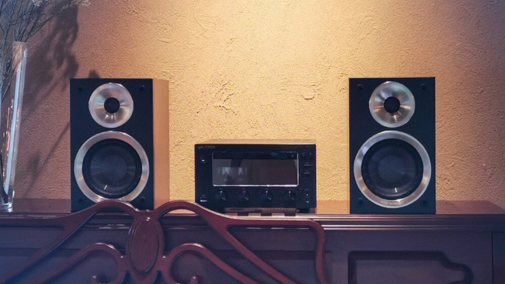 Amplituner TAGA HARMONY HTR-1000CD V.2 - DAB+