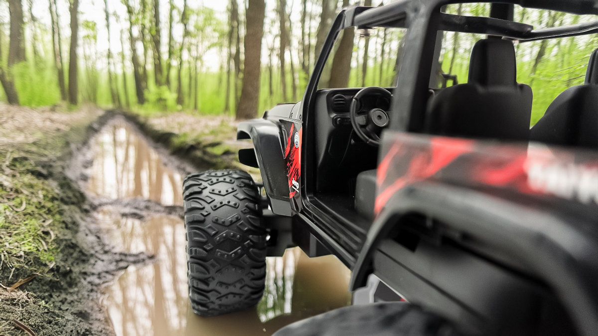 TAIYO Jeep Wrangler technologii 2.4 GHz płynne i dokładne 15 metrów pilot