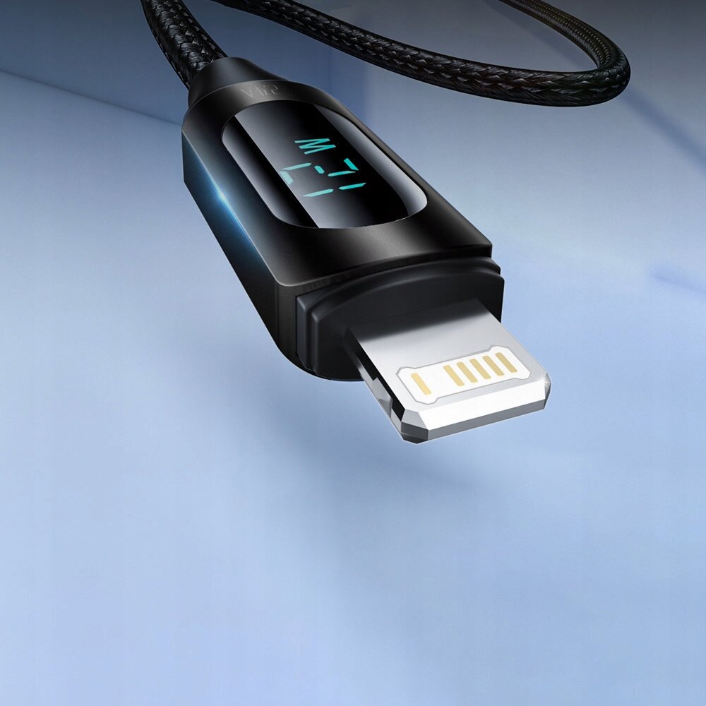 Czarny przewód USB z końcówką Lightning, posiada wyświetlacz LED pokazujący \'1.2W\'.