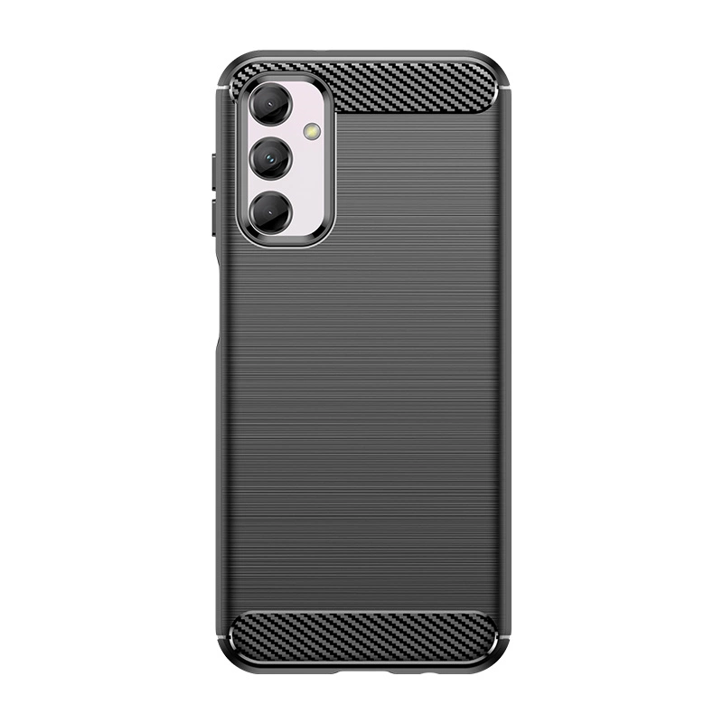 Czarne etui na telefon z wzorem karbonowym na górze i dole, z trzema otworami na aparaty fotograficzne.