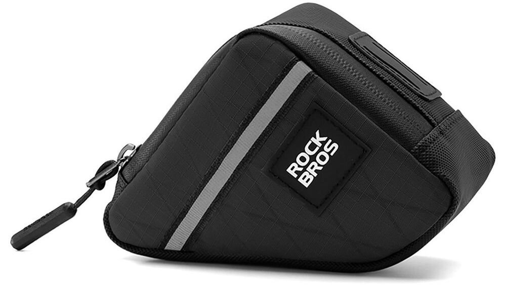 Torba rowerowa na ramę ROCKBROS 8386824308419 Czarny, 1000D, nylon, trwałość, odporność, Zbliżenie na trójkątną torbę rowerową.