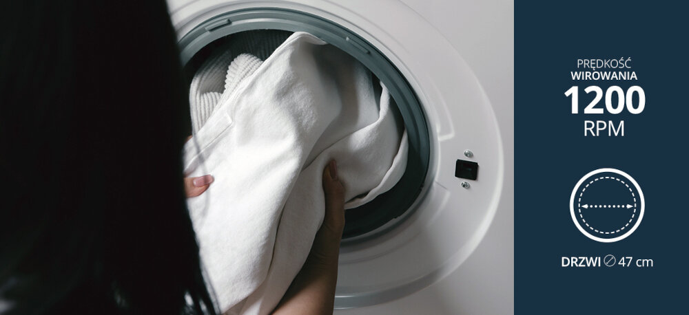 Pralka VESTFROST VW-FW4B1270EU Na zdjęciu widać osobę wkładającą białe ręczniki do bębna pralki Vestfrost, której drzwi mają średnicę 51 cm. Po prawej stronie grafika informuje o maksymalnej prędkości wirowania 1400 obrotów na minutę oraz dużych, wygodnych drzwiach urządzenia uże drzwi 51 cm wyświetlacz LED intuicyjny panel łatwy załadunek prędkość wirowania