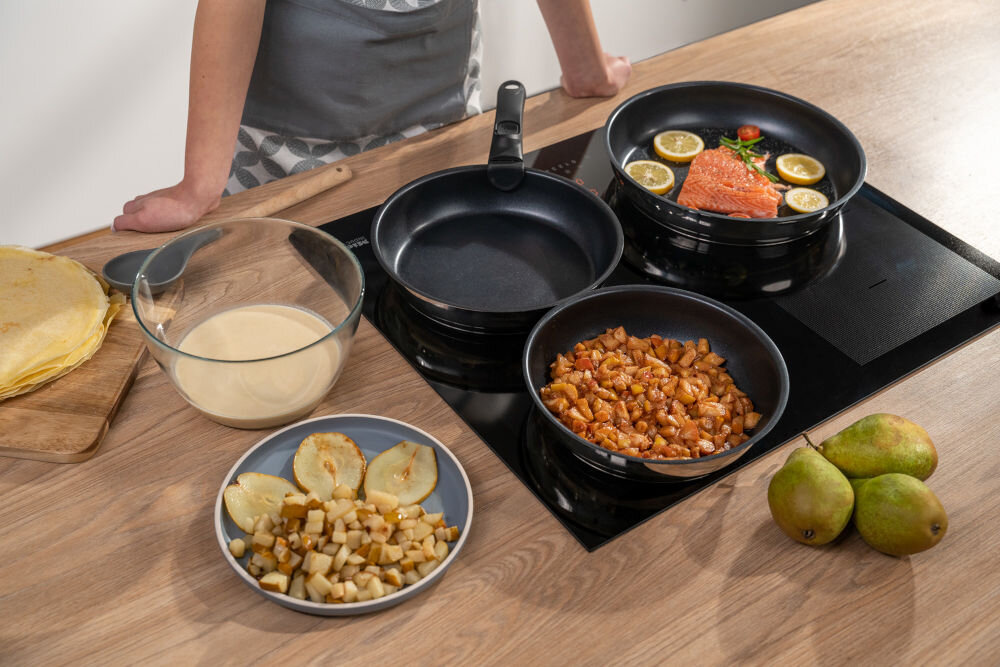 Zestaw patelni GÖTZE & JENSEN FPS950 Smart (4 elementy) równomierne nagrzewanie profilowane krawędzie