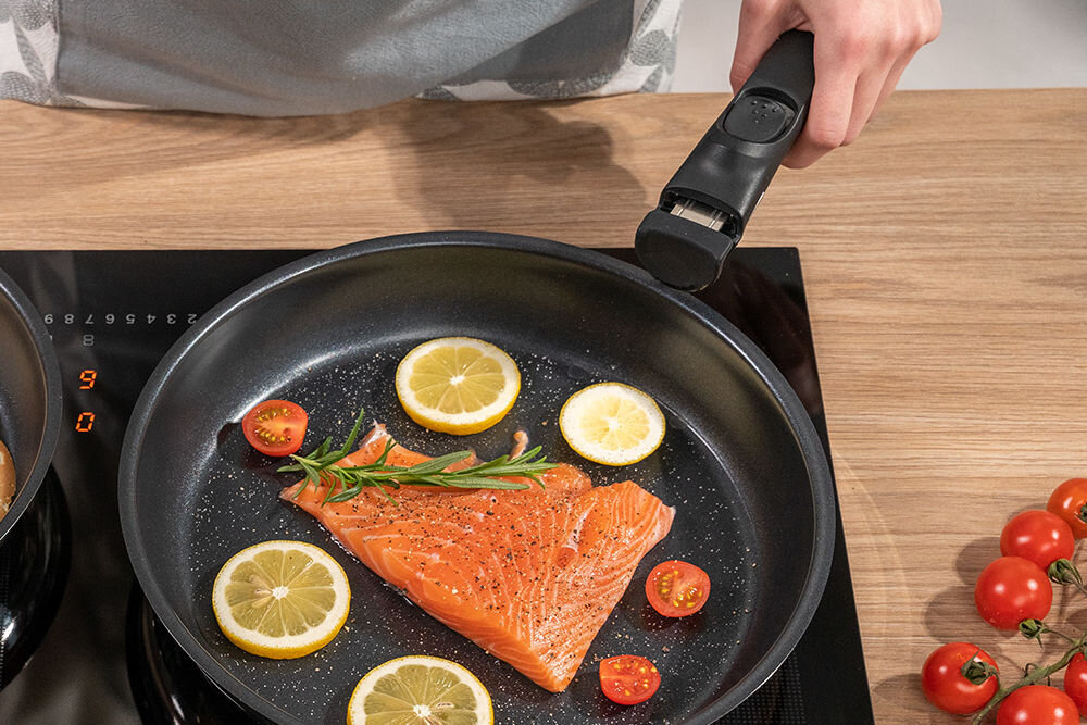 Zestaw patelni GÖTZE & JENSEN FPS950 Smart (4 elementy) uchwyt rączka antypoślizgowa powłoka