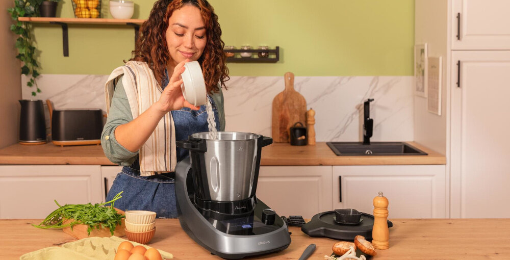 Robot wielofunkcyjny CECOTEC Mambo Touch (WiFi) 1600W z wbudowaną wagą i funkcją gotowania z wbudowaną wagą i funkcją gotowania wstep opis ogolny