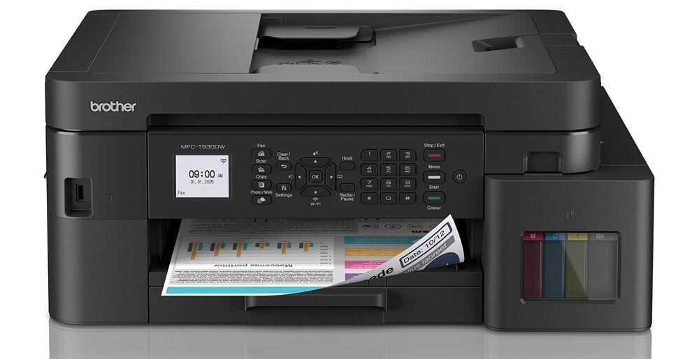 Urządzenie wielofunkcyjne BROTHER MFC-T930DW Druk w kolorze, Automatyczny druk dwustronny, Wi-Fi prezentacja urządzenia od przodu na białym tle z wydrukowaną kartką kolorowy wydruk zdjęć efektowne dokumenty tworzenie profesjonalnych materiałów