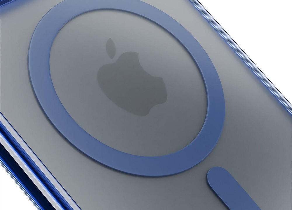 Etui 3MK Frosty MagCase do Apple iPhone 17 Niebieski Zbliżenie na pierścień MagSafe w transparentnym etui nałożonym na telefon matowa powierzchnia ogranicza widoczność odcisków