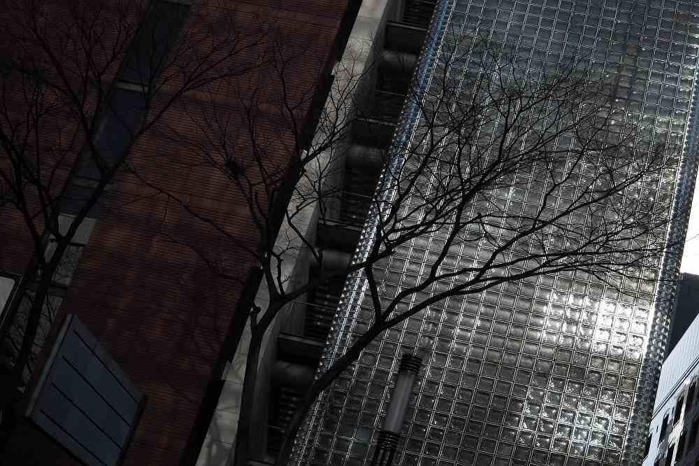 Obiektyw SIGMA A 30-1.4 DC HSM flary i bliki 