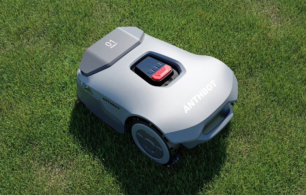 Robot koszący ANTHBOT Genie 1000 robot na trawie widok z góry zdalne zarządzanie koszeniem intuicyjna aplikacja mobilna ANTHBOT pełna kontrola nad pielęgnacją