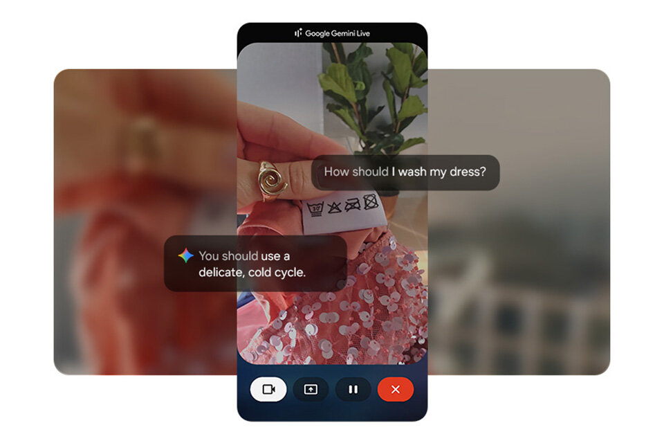 Google Gemini Live jest aktywny, a użytkownik szuka porady dotyczącej prania swojej sukienki. Przez kamerę ekran pokazuje etykietę pielęgnacyjną, podświetlając symbole prania. Google Gemini Live jest aktywny, a użytkownik szuka porady dotyczącej prania swojej sukienki. Przez kamerę ekran pokazuje etykietę pielęgnacyjną, podświetlając symbole prania.