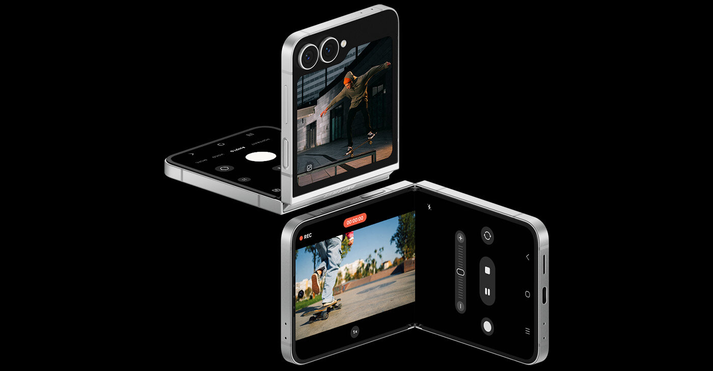 Widoczne są dwa urządzenia Galaxy Z Flip7 FE w kolorze białym. Jedno jest w trybie FlexMode i nagrywa scenę bez użycia rąk. Dzięki funkcji Nightografii szczegóły pozostają wyraźne nawet przy słabym oświetleniu. Drugie jest widoczne z głównego ekranu, lekko złożonego, aby nagrywać filmy w stylu kamery. Widoczne są dwa urządzenia Galaxy Z Flip7 FE w kolorze białym. Jedno jest w trybie FlexMode i nagrywa scenę bez użycia rąk. Dzięki funkcji Nightografii szczegóły pozostają wyraźne nawet przy słabym oświetleniu. Drugie jest widoczne z głównego ekranu, lekko złożonego, aby nagrywać filmy w stylu kamery.