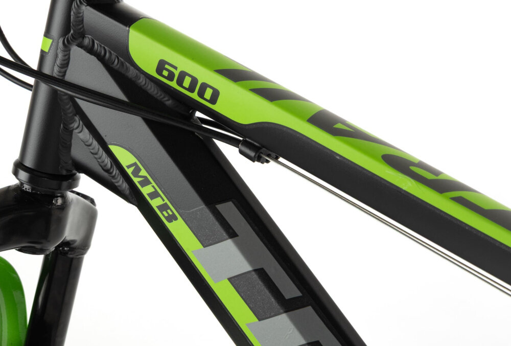 Rower młodzieżowy TRAIL 600 Alu 26 cali dla chłopca Czarno-zielony zbliżenie na ramę 14-calowa aluminiowa rama rower zwinny lekki łatwo go podnieść odporność na korozję wybór rozmiaru ramy Twój wzrost mierzony w zrelaksowanej pozycji typ roweru