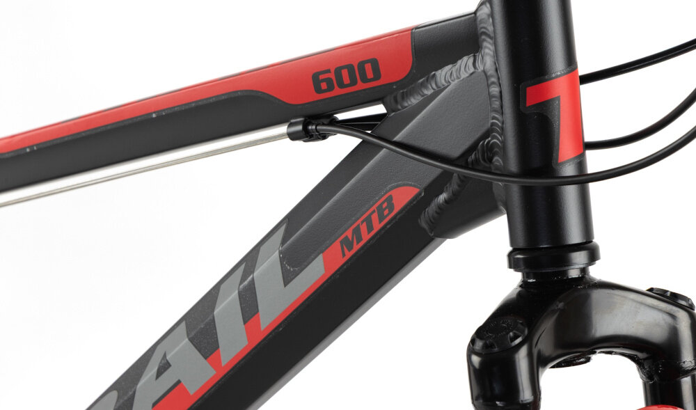 Rower młodzieżowy TRAIL 600 Alu 26 cali dla chłopca Czarno-czerwony zbliżenie na ramę 14-calowa aluminiowa rama rower zwinny lekki łatwo go podnieść odporność na korozję wybór rozmiaru ramy Twój wzrost mierzony w zrelaksowanej pozycji typ roweru