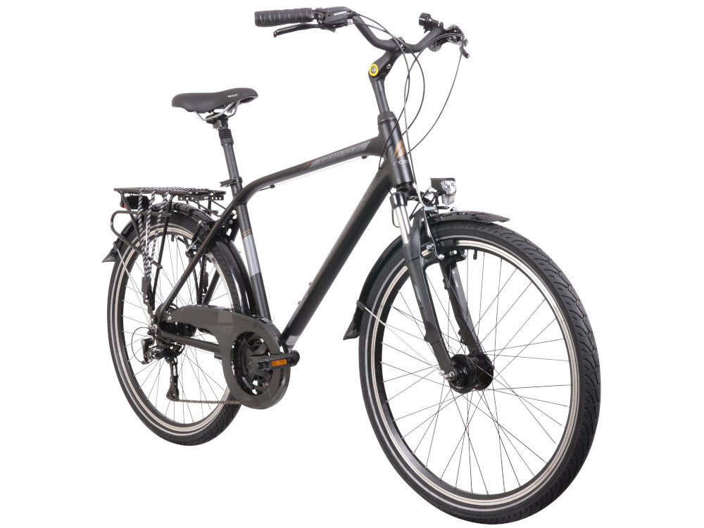 Rower trekkingowy INDIANA X-Road 3.0 M21 26 cali męski Czarny rower na białym tle widoczny od przodu pod skosem do jazdy w mieście poza miastem dla mężczyzn komfort jazdy po asfalcie po nieutwardzonych drogach trekkingowa geometria jazda w niemęczącej naturalnej wyprostowanej pozycji