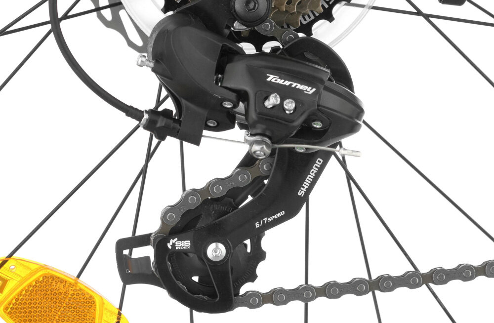 Rower górski MTB INDIANA X-Pulser 2.6 D19 26 cali damski Czarno-fioletowy zbliżenie na tylną przerzutkę wygodna dynamiczna jazda SHIMANO 21 biegów duża wytrzymałość i sprawne działanie płynna bezproblemowa zmiana biegów przednia i tylna przerzutka SHIMANO Tourney