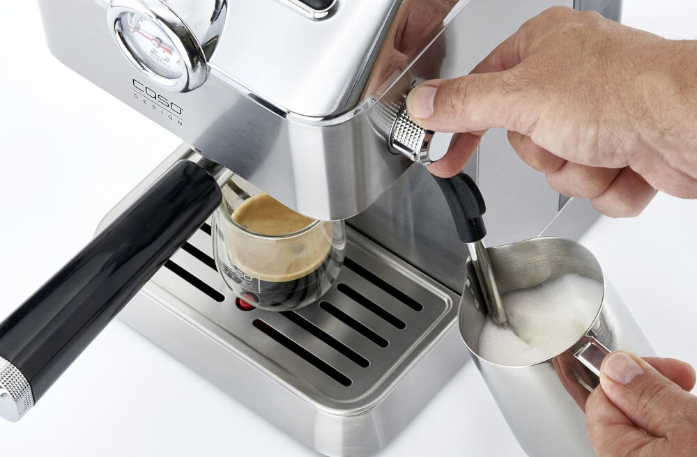 Ekspres CASO Espresso Gourmet 1820 automatyczny spieniacz do mleka szybkie i łatwe przygotowanie kremowej pianki kawy mleczne cappuccino latte intuicyjna funkcja napój o idealnej konsystencji przyjemne i proste przygotowanie kaw mlecznych