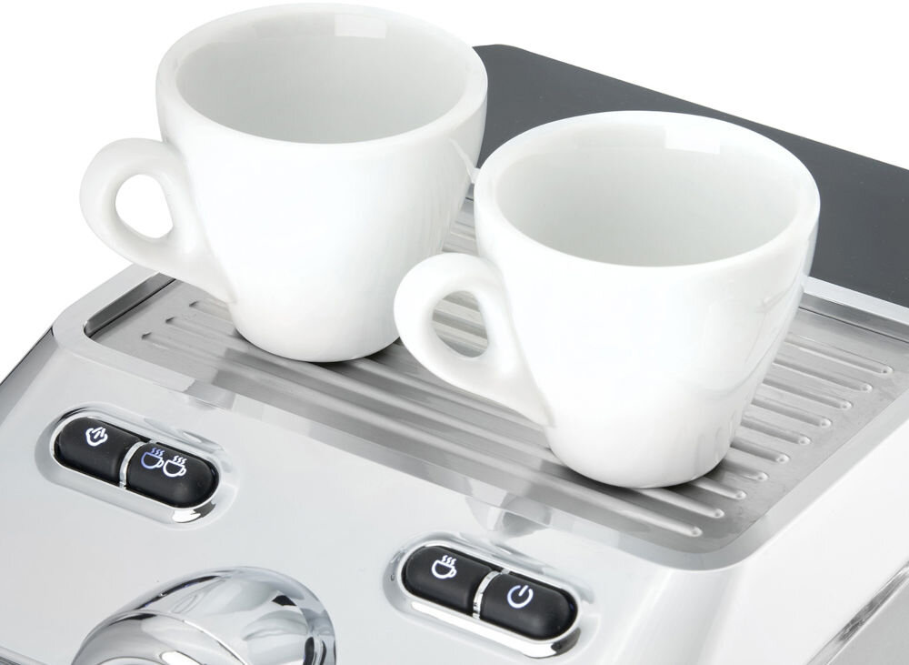 Ekspres CASO Espresso Gourmet 1820 funkcja podgrzewania filiżanek utrzymanie odpowiedniej temperatury napój dłuzej ciepły wyrazisty smak kawy wygodna funkcja profesjonalne podejście do parzenia kawy espresso podane w idealnej temperaturze